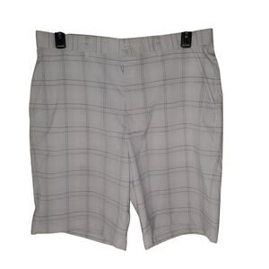 Kirkland Activewear SHORTS Sport Performance Wear (36x9.5) White Blue Gray Plaid